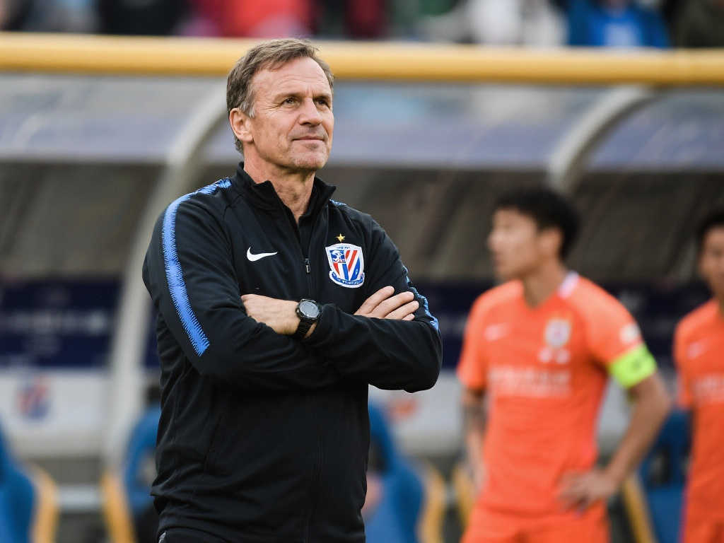 背後的備戰 背後的備戰